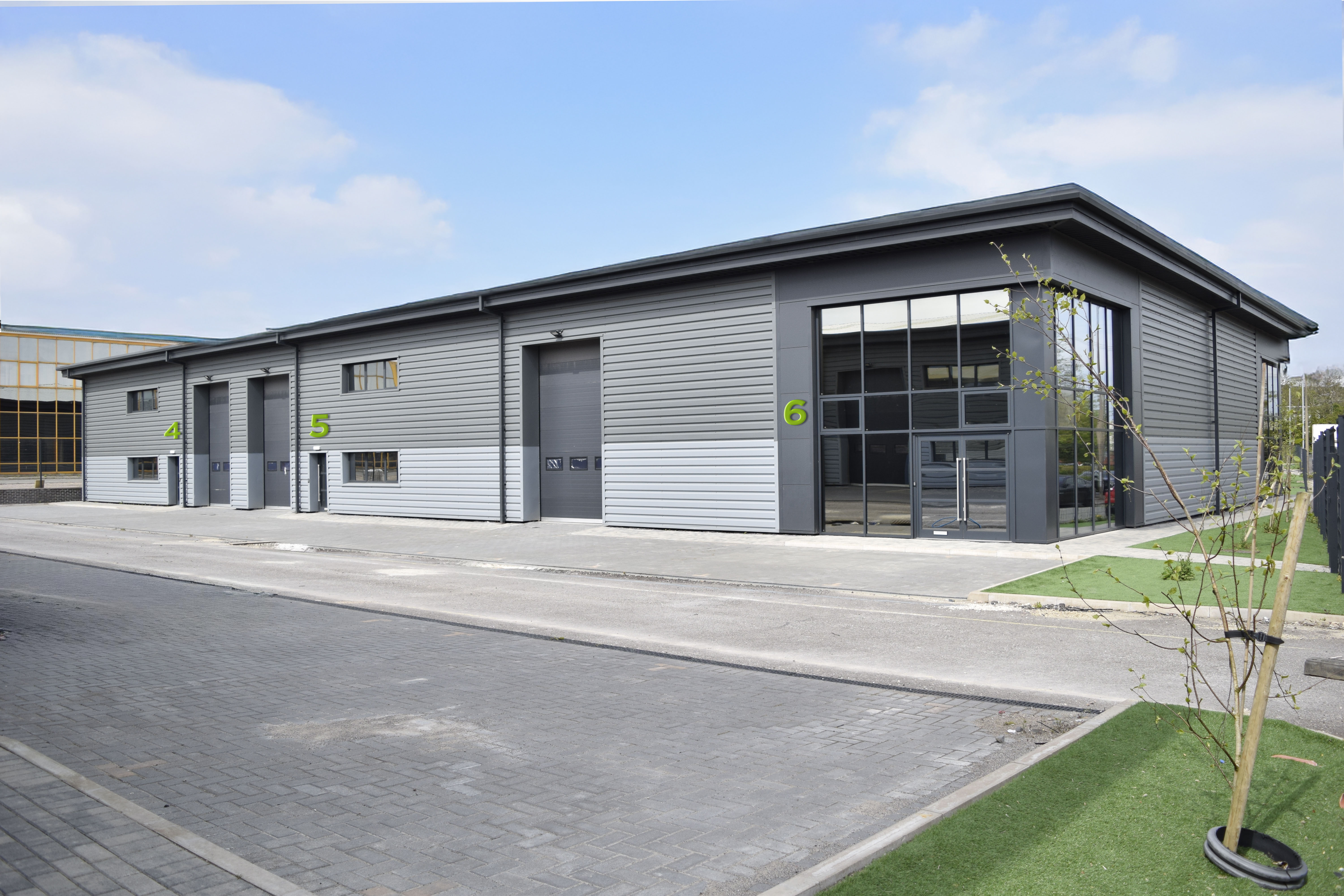 Industrial Unit in Blackburn - photo 4